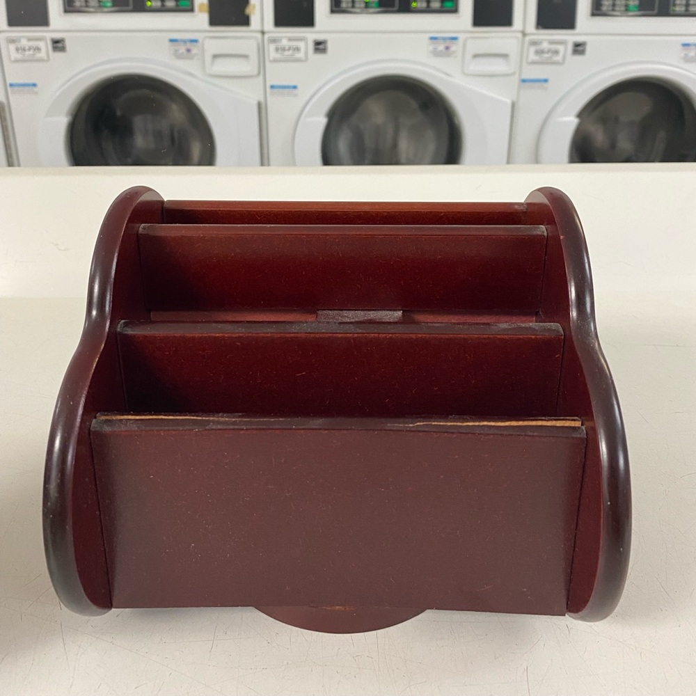 Mail holder - Picture 2 of 3